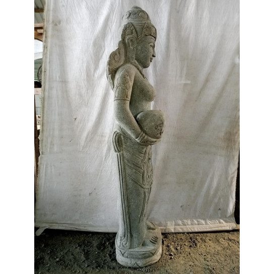 Statue verseuse d'eau déesse dewi en pierre volcanique 1,50 m